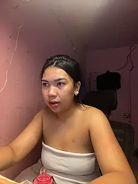 aniya 04 online show from 10/16/25, 10:44