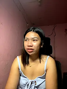 aniya 04 online show from 10/26/25, 10:04