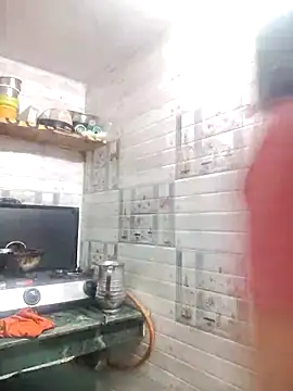 Snapshot of meenu_bhabhi547 chatting on 09/23/25, 02:03 meenu bhabhi547 online show from 09/23/25, 02:03