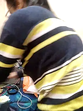 meenu bhabhi547 online show from 11/23/25, 01:38