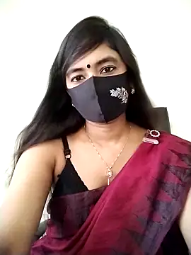 Snapshot of Puja-Rane chatting on 10/05/25, 02:54 Puja-Rane online show from 10/05/25, 02:54