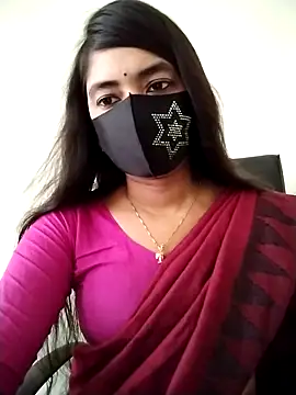 Snapshot of Puja-Rane chatting on 10/19/25, 02:56 Puja-Rane online show from 10/19/25, 02:56