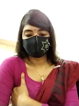 Snapshot of Puja-Rane chatting on 10/20/25, 02:01 Puja-Rane online show from 10/20/25, 02:01