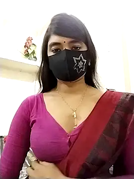 Puja-Rane online show from 11/22/25, 03:55