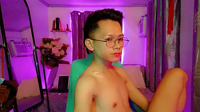 Skinny CumLoader69 online show from 12/05/25, 08:45