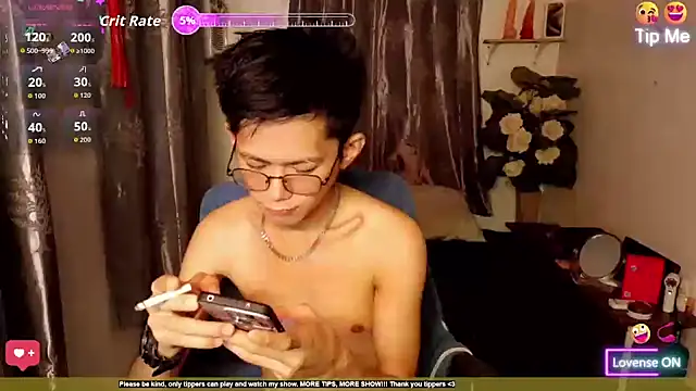 Snapshot of Skinny_CumLoader69 chatting on 06/18/26, 05:51 Skinny CumLoader69 online show from 06/18/26, 05:51