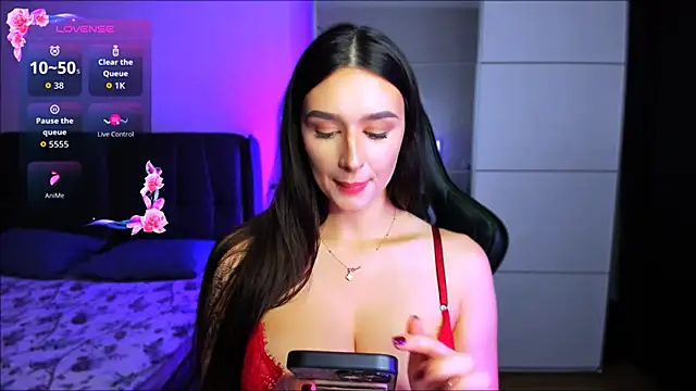 Snapshot of Veronica_Larsson chatting on 11/14/25, 08:07 Veronica Larsson online show from 11/14/25, 08:07