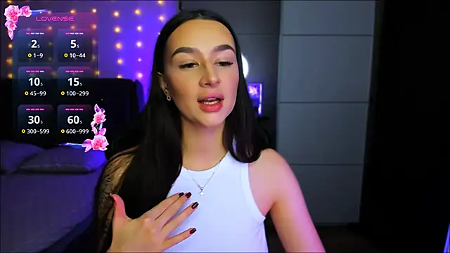 Snapshot of Veronica_Larsson chatting on 11/26/25, 09:27 Veronica Larsson online show from 11/26/25, 09:27