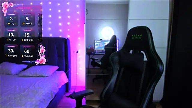 Snapshot of Veronica_Larsson chatting on 11/29/25, 07:17 Veronica Larsson online show from 11/29/25, 07:17