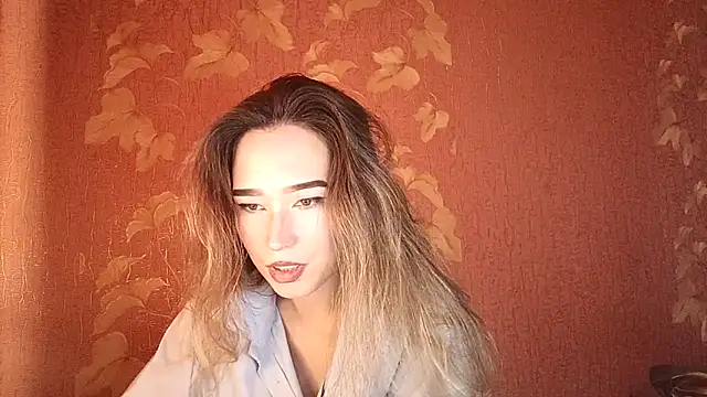 Awora Wolf online show from 10/07/25, 09:17