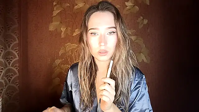 Awora Wolf online show from 10/18/25, 07:58