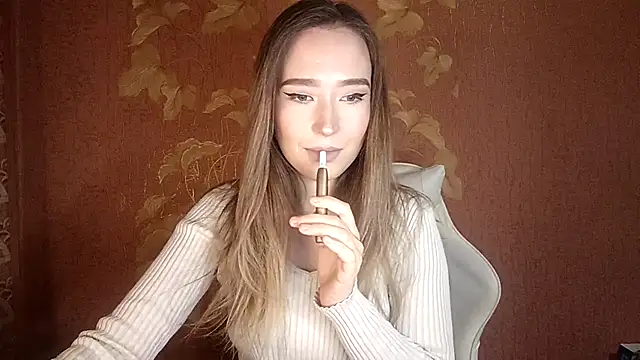 Awora Wolf online show from 11/10/25, 10:31