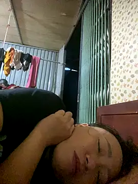 Dunmii online show from 10/14/25, 11:27