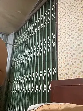 Dunmii online show from 10/21/25, 06:19