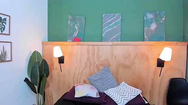 aliceandsia online show from 11/26/25, 07:15