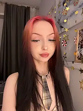 Snapshot of Lina_Thornton_ chatting on 01/18/26, 10:02 Lina Thornton online show from 01/18/26, 10:02