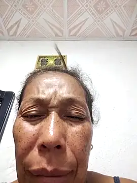 Snapshot of Naomi-Mature chatting on 09/20/25, 06:58 Naomi-Mature online show from 09/20/25, 06:58