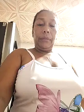 Snapshot of Naomi-Mature chatting on 10/08/25, 08:45 Naomi-Mature online show from 10/08/25, 08:45