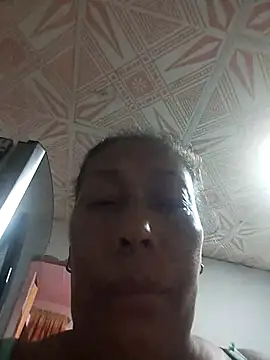 Snapshot of Naomi-Mature chatting on 10/28/25, 08:40 Naomi-Mature online show from 10/28/25, 08:40