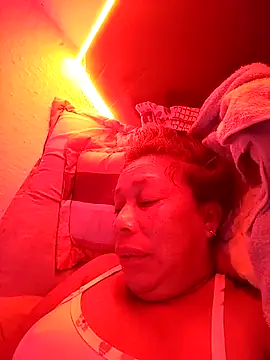 Snapshot of Naomi-Mature chatting on 11/22/25, 08:02 Naomi-Mature online show from 11/22/25, 08:02