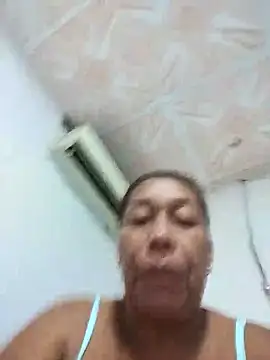 Snapshot of Naomi-Mature chatting on 12/04/25, 08:01 Naomi-Mature online show from 12/04/25, 08:01