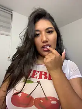 SharaRous online show from 06/16/26, 12:57