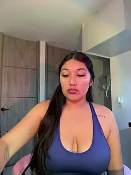 SharaRous online show from 07/11/26, 12:24