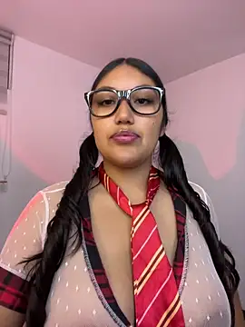 SharaRous online show from 07/11/26, 10:22