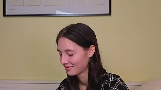 VernaWylie online show from 09/21/25, 09:33