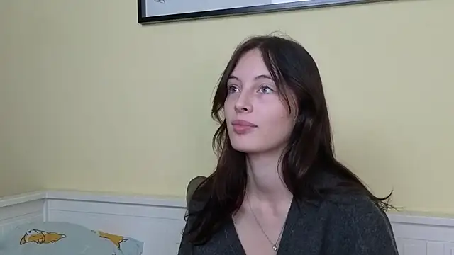 VernaWylie online show from 10/02/25, 08:21