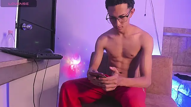 Cj davis  online show from 10/12/25, 08:08