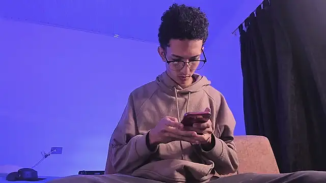 Cj davis  online show from 10/20/25, 05:41