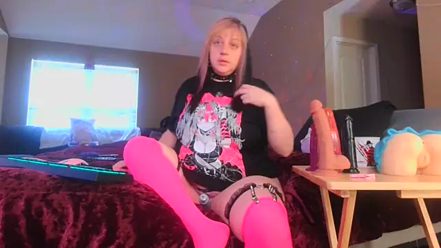 LunaSynns online show from 09/11/25, 05:24