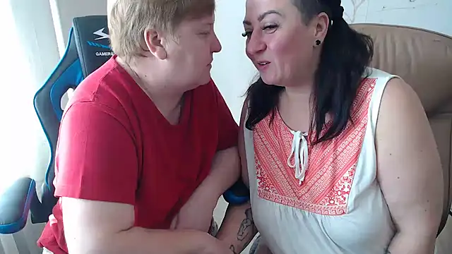 Bertie Adeline online show from 10/04/25, 07:39