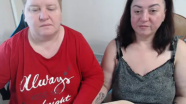 Bertie Adeline online show from 11/30/25, 08:51