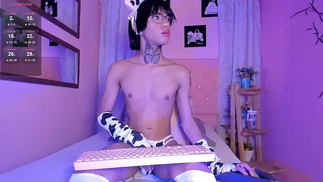 Liam evvan online show from 07/25/26, 03:59