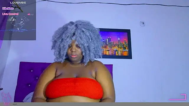 ebony NeighborMoans online show from 07/08/26, 03:22
