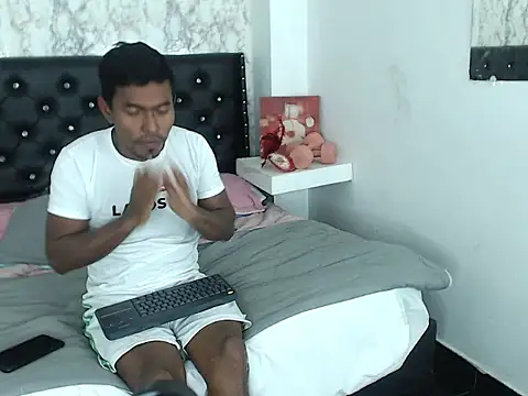 Adam Morgan2 online show from 10/05/25, 02:54