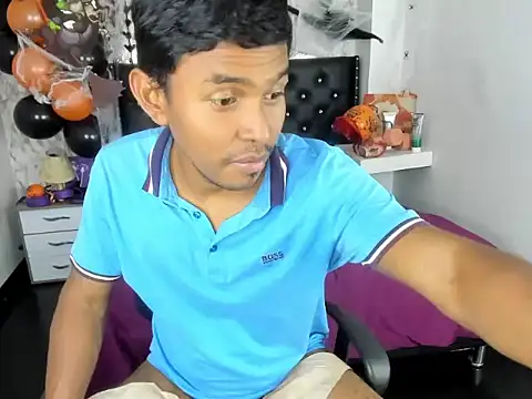 Adam Morgan2 online show from 10/28/25, 07:01