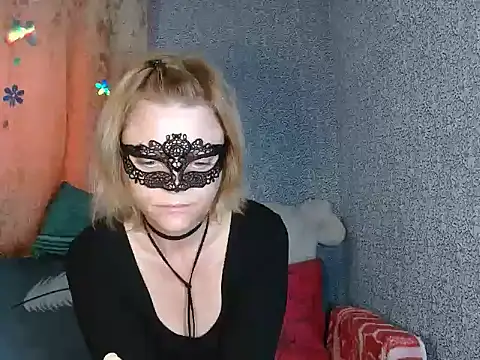 Snapshot of Miss_Nona chatting on 09/15/25, 05:18 Miss Nona online show from 09/15/25, 05:18