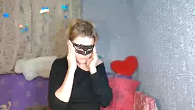 Snapshot of Miss_Nona chatting on 11/05/25, 02:50 Miss Nona online show from 11/05/25, 02:50