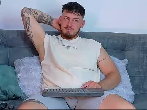 Snapshot of JaxRagnar088 chatting on 09/17/25, 09:27 JaxRagnar088 online show from 09/17/25, 09:27