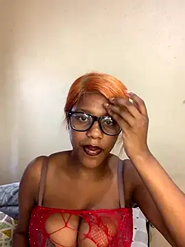 Snapshot of SexySparkles1 chatting on 09/26/25, 07:34 SexySparkles1 online show from 09/26/25, 07:34