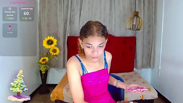 Snapshot of luisa__torres chatting on 12/02/25, 03:23 luisa torres online show from 12/02/25, 03:23