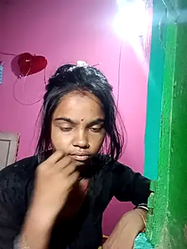 HotPiya439 online show from 10/04/25, 11:47