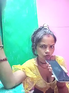 HotPiya439 online show from 10/24/25, 11:56