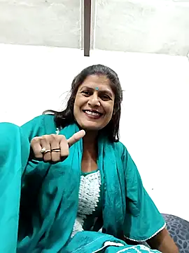 dezzy 24 online show from 11/06/25, 05:36