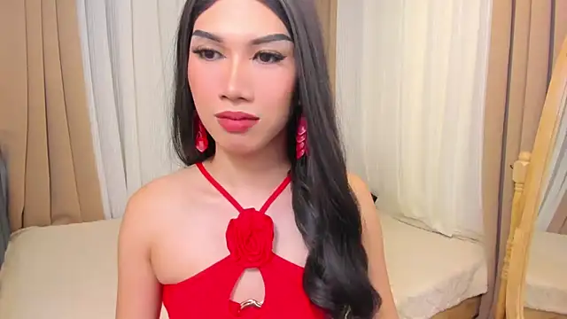 MaxCollins online show from 12/04/25, 08:39