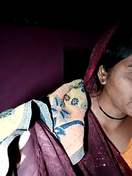 Snapshot of Billo_rany chatting on 10/27/25, 08:35 Billo rany online show from 10/27/25, 08:35