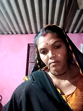 Snapshot of Billo_rany chatting on 10/31/25, 03:35 Billo rany online show from 10/31/25, 03:35